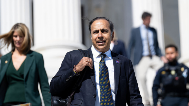 Raja Krishnamoorthi launches bid for open Illinois Senate seat