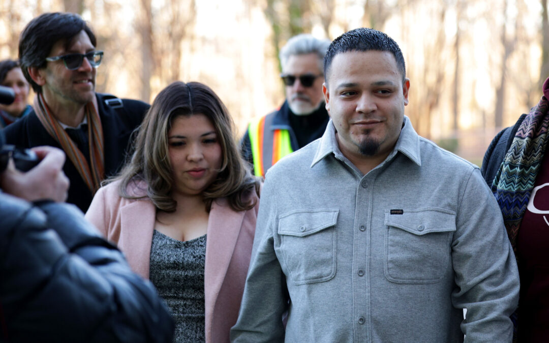 DOJ asks appeals court to reinstate human smuggling case against Kilmar Abrego Garcia
