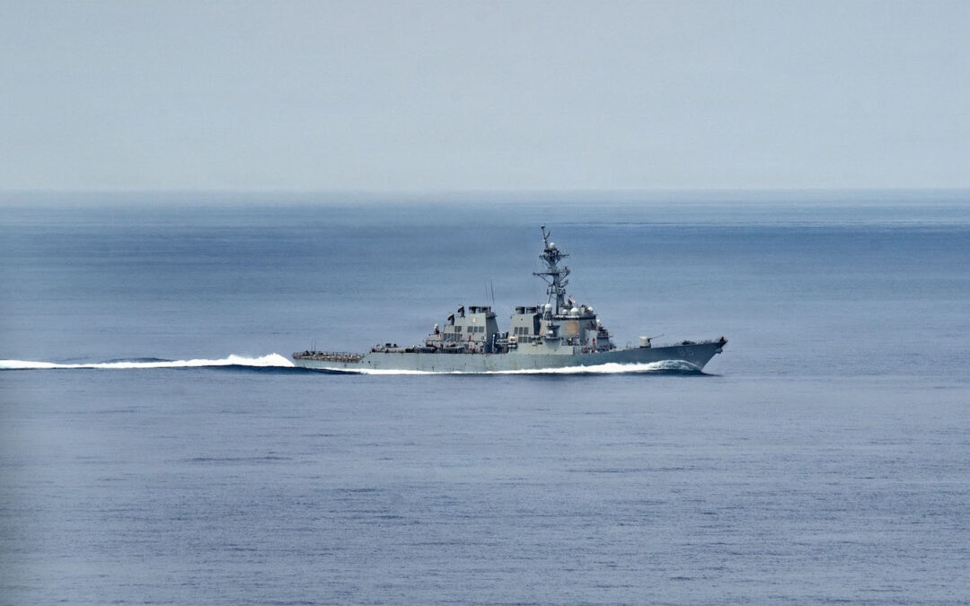 Navy ship without power for 4 days in South China Sea