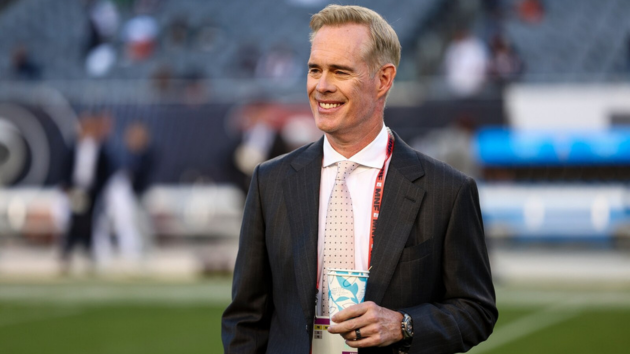 Joe Buck to guest judge ‘Dancing with the Stars’ for Super Bowl Night