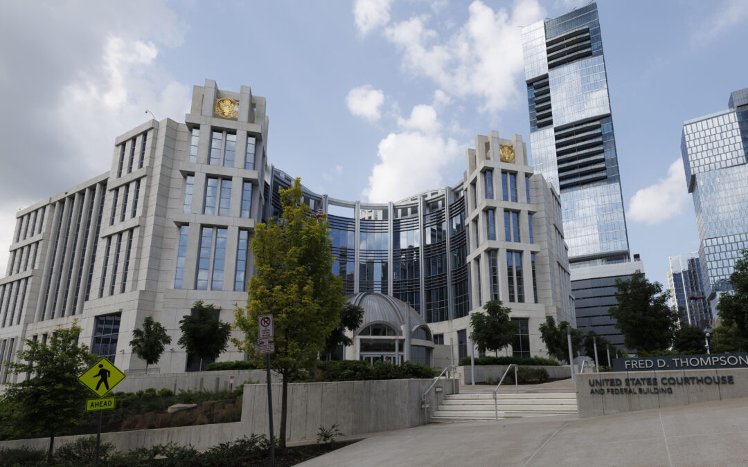 Man armed with gun, knife shot inside Nashville federal court by officers: Police